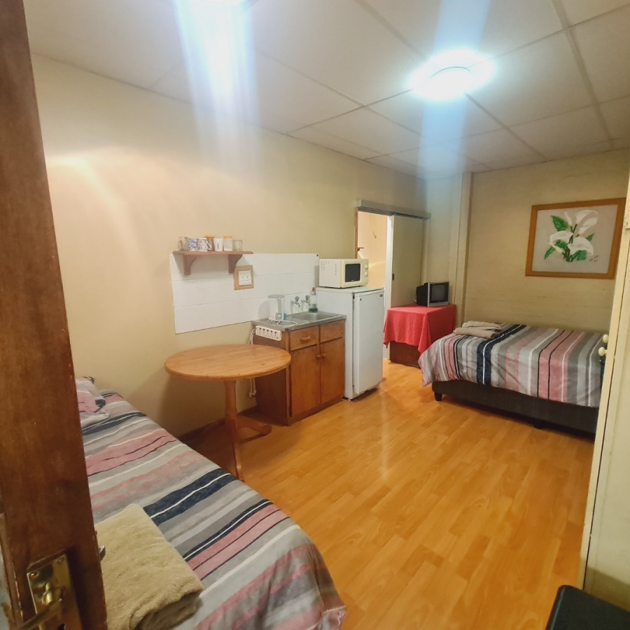 9 Bedroom Property for Sale in Bayswater Free State